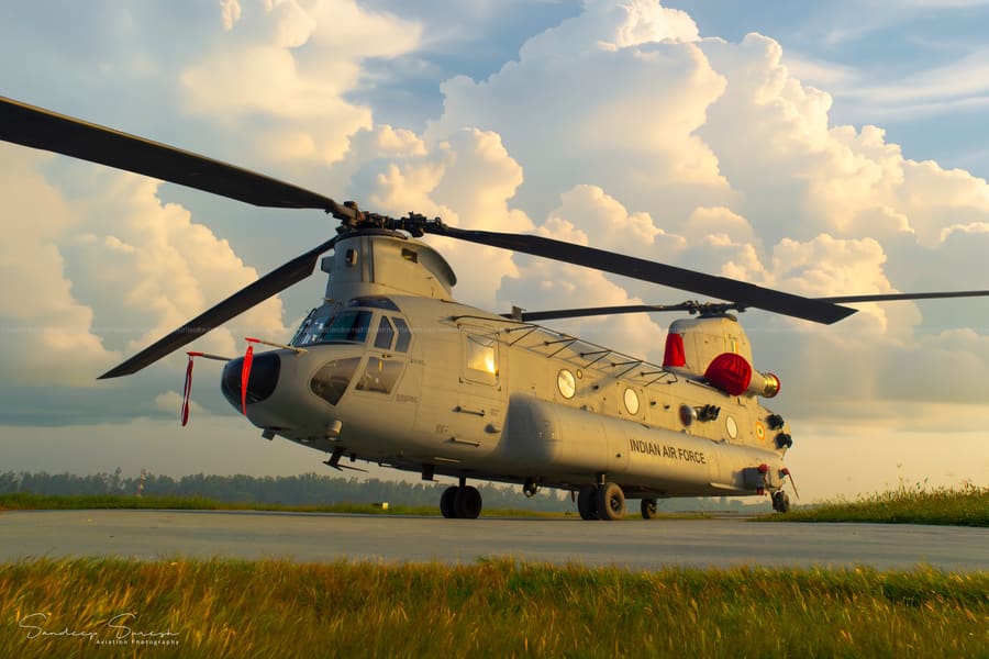 Boeing CH-47 Chinook — Dusk departure, Indian Air Force — aviation photography by Mach One Aviation