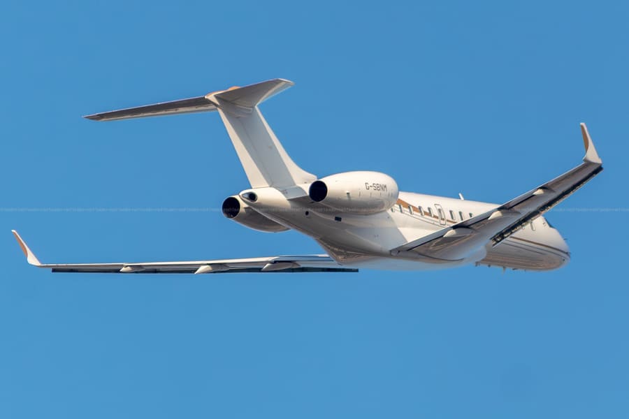 Bombardier Global 6500 — Departing, G-SBNM · Jet Concierge Club — aviation photography by Mach One Aviation