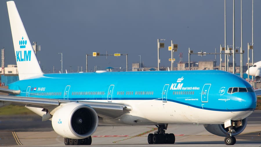 KLM 777-300ER — VOBL · Bengaluru — aviation photography by Mach One Aviation