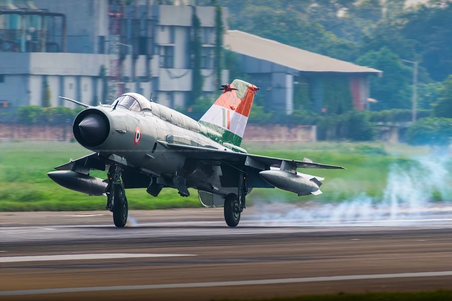 Mikoyan MiG-21 — Touchdown, Indian Air Force — aviation photography by Mach One Aviation