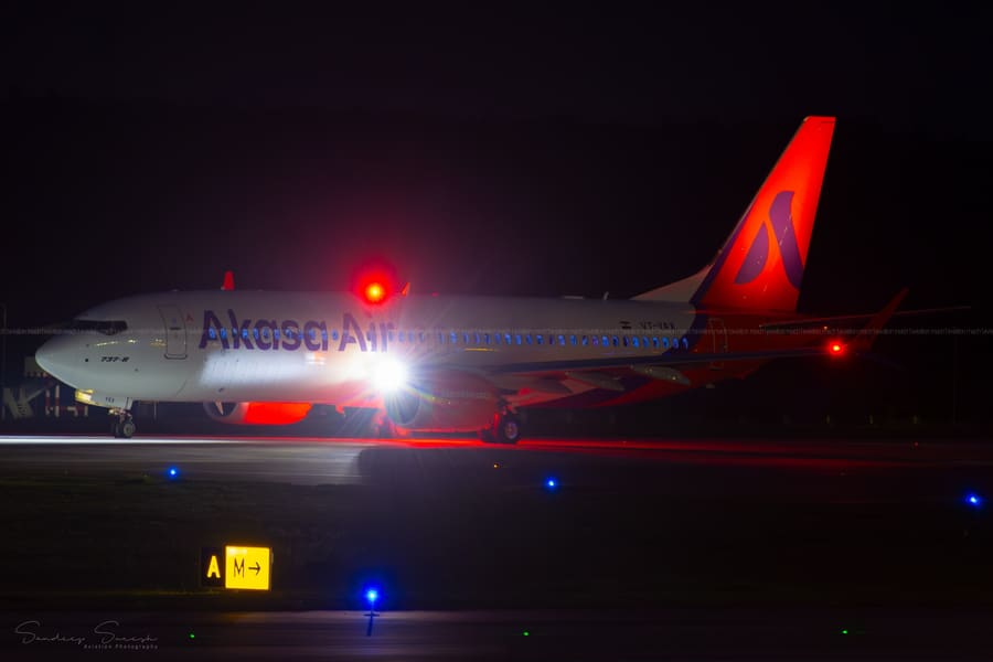 Akasa Air 737 MAX 8 — Night turnaround, VOBL · Bengaluru — aviation photography by Mach One Aviation